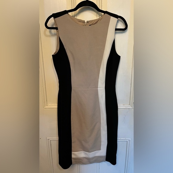 White House Black Market Sleeveless Color Block Mini Dress Size 4 - Picture 1 of 8